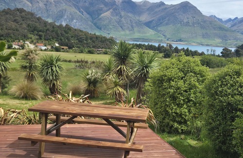 Mount Creighton Apartment | Quiet Retreat Bobs Cove