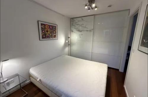Isarvorstadt Apartment | Quiet Retreat with Balcony in the Centre of Munich