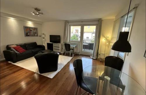 Isarvorstadt Apartment | Quiet Retreat with Balcony in the Centre of Munich