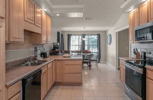 Foley House | Quiet Retreat with Screened Pool – Pet-Friendly Getaway!