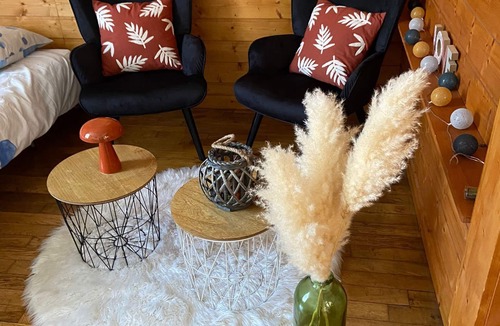 Parc-Chevreul Apartment | Quiet & Spacious flat-1★ -T2 – Dijon Wilson/Colombière – Sleeps 4