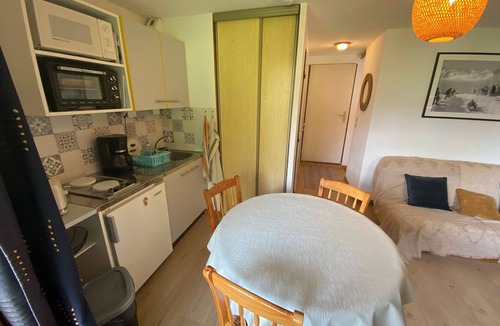 Abondance Apartment | Quiet Studio with Covered Parking