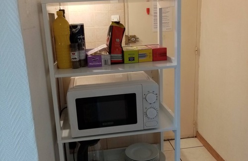 Limoges Apartment | Quiet studio with WIFI