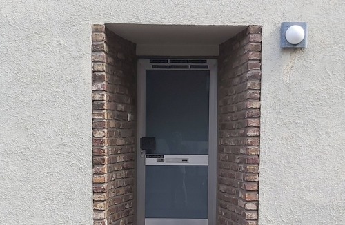 Rhein-Erft-Kreis District Apartment | Quiet vacation apartment near Cologne: Hürth, centrally located