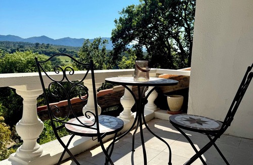 Belcodene House | QUIET VILLA 15 MINUTES FROM AIX EN PROVENCE AND CASSIS