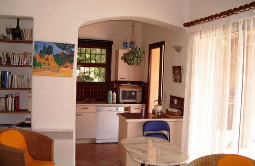Porto-Vecchio Villa | QUIET VILLA, 4 BEDROOMS, AIR-CONDITIONING, TV, WIFI, GARDEN, PRIVATE POOL. CHAUF, BEACH AND PORT 3 MIN AWAY
