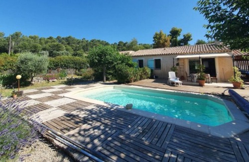 Sillans-la Cascade House | Quiet villa with swimming pool in Sillans-la-cascade