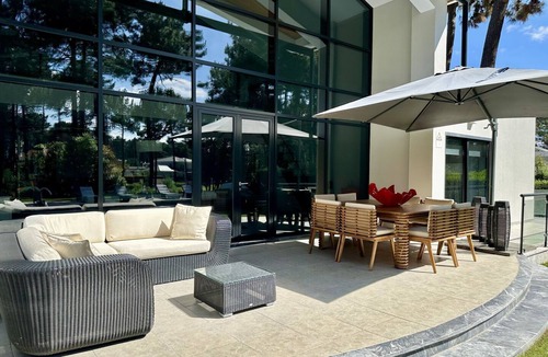 Charneca de Caparica e Sobreda Villa | Quiet Villa with wonderful views of the golf courses!