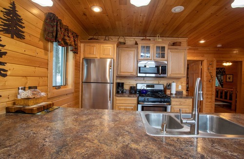 Wetmore Cabin | Quiet Winter Hideaway Wood Fireplace & Snow SNOW IS HERE!