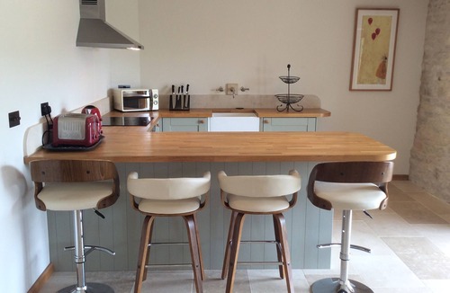 Brimpsfield House | Quiet16th Century Cotswold Barn, refurbished. Panoramic views on organic farm
