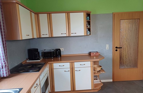 Obernzenn House | Quietly situated vacation home with a fantastic view. Bathing lake 5 min away.