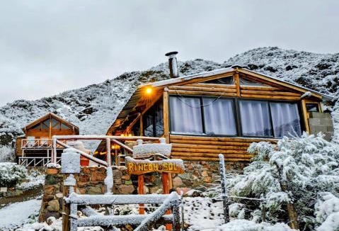 Salto Ski Chalet | Quincho Cabaña Las Marias