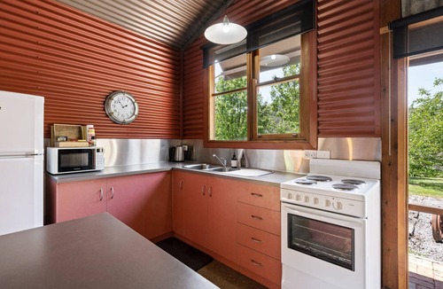 Bright Apartment | Quins Gap Escapes