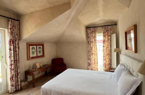 Aldeia de Irmaos House | Quinta De Catralvos
