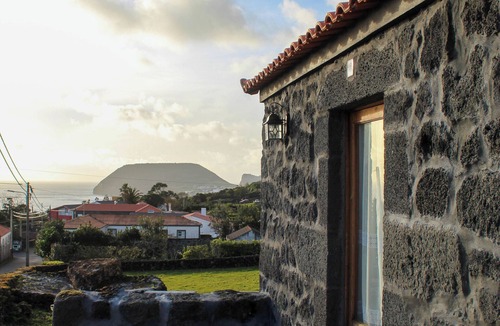 Velas Cottage | Quinta do Almanac