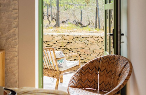 Armamar Cottage | Quinta do Cedro Verde (pintahouse.com)