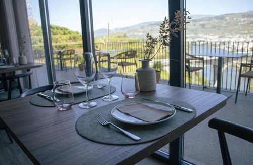 Lamego House | Quinta do Roso - Douro Wine Estate - by FERO