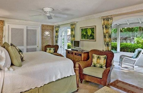 Gibbs Bay Villa | Quintessential Caribbean Retreat