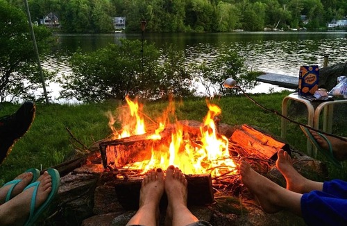 Acworth Cottage | Quintessential New England Lake Front Cottage