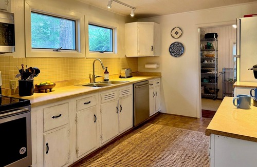 The Pines House | Quintessential Rehoboth Beach Cottage In The Pines