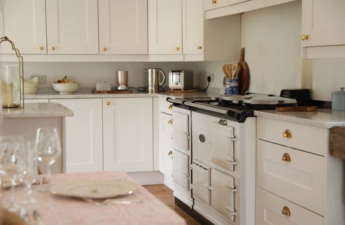 Bepton Cottage | Quintissentially English Country Home in the Heart of the South Downs