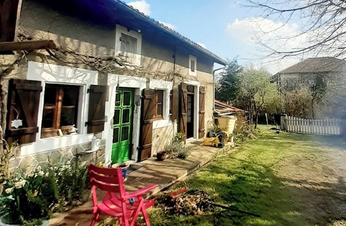 Roumazieres-Loubert House | Quite country retreat, close to villages but very peaceful