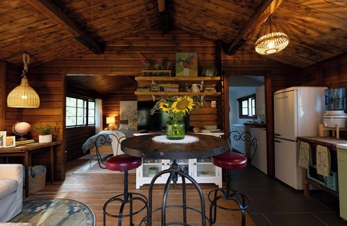 Regional District of Nanaimo Cabin | Quite, tranquil forest retreat