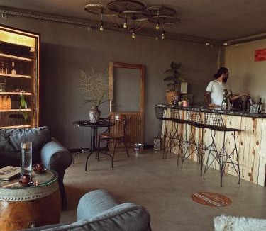 Seferihisar Hotel | Quonset Glamping