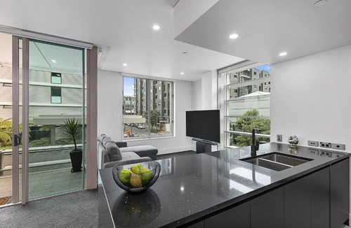 Auckland Central Business District Apartment | QV Stays Upscale Modern Viaduct Haven