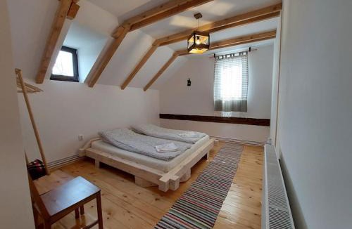 Poian Villa | RéBa Old Barn