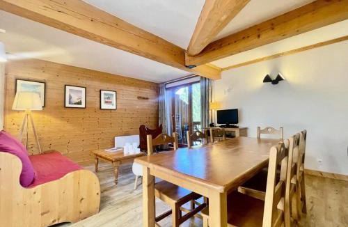 Notre-Dame-de-Bellecombe Apartment | Résidence Les Belles Roches - Appartement 6 personnes coeur de village MAE-7994