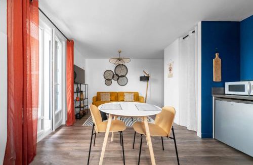 Clermont-Ferrand Apartment | Résidence Léon Blum - Appartements design - Parking