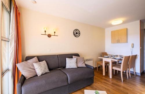 Agay Apartment | Résidence le Village de Cap Esterel - maeva Home - Studio 4 personnes coin cabine avec parking et terrasse MAE-0523