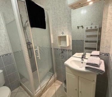 Jonzac Apartment | Résidence Les Roussets