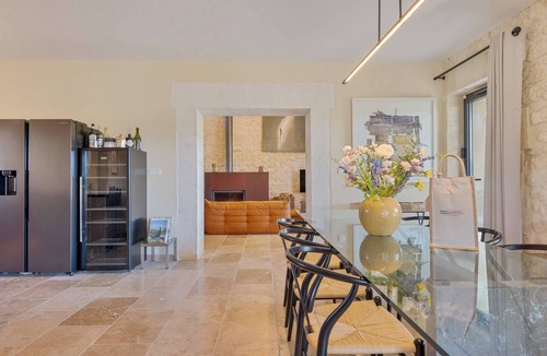 Eyragues House | Rêve de Provence, Eyragues, heated pool, air conditioning