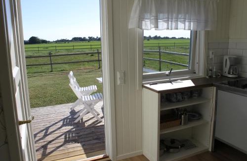 Tvaaker Cabin | Rönnås Lada