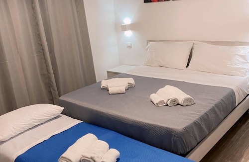 Ischia Porto Bed & Breakfast | R home room 19