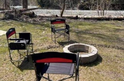 Lime Kiln House | R-Pod #2 Great place to relax after a long day hiking the sound of the river