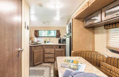 Lime Kiln House | R-Pod #3 Camping without the hassle or the crowds
