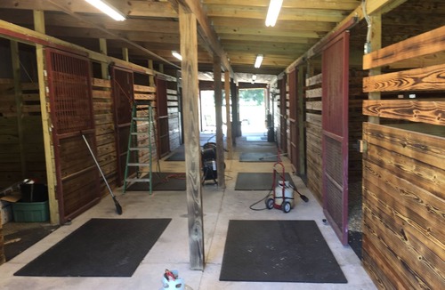 Citra RV Rental | R/V spots on working horse farm $85 per night/$850 dollars per mo