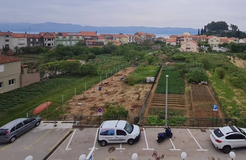 Trpanj Apartment | R15 - spacious room in hotel, 2 min to the beach