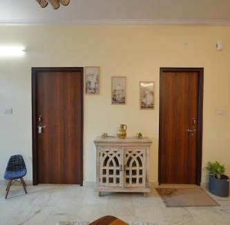 Raja Park Apartment | Raahi