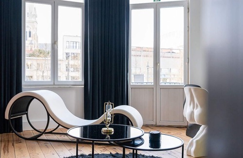 Amandus - Atheneum Apartment | Rabbit Hole - Romantic apartment with adult playroom