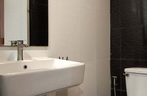 Lat Yao Hotel | Rabbit Room