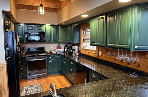 Thayerville Cabin | Raccoon Lagoon Deep Creek Lakefront Rental