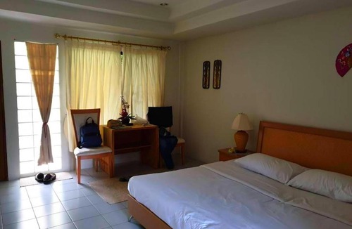 San Sai Apartment | Racha room