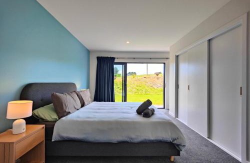 Riverton House | Rack n Relax Riverton