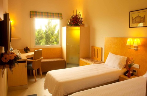 Phase 2 Hotel | Radha Hometel Whitefield