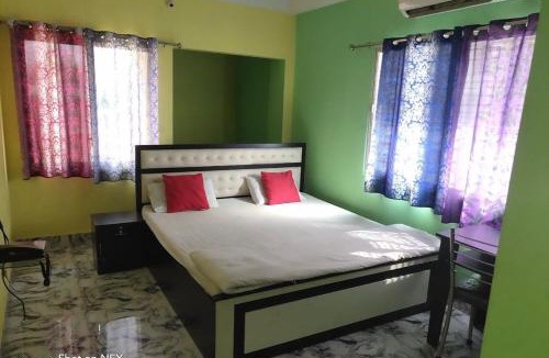 Siliguri Hotel | Radha Rani lodge