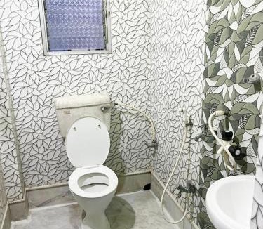 Siliguri Hotel | Radha Rani lodge